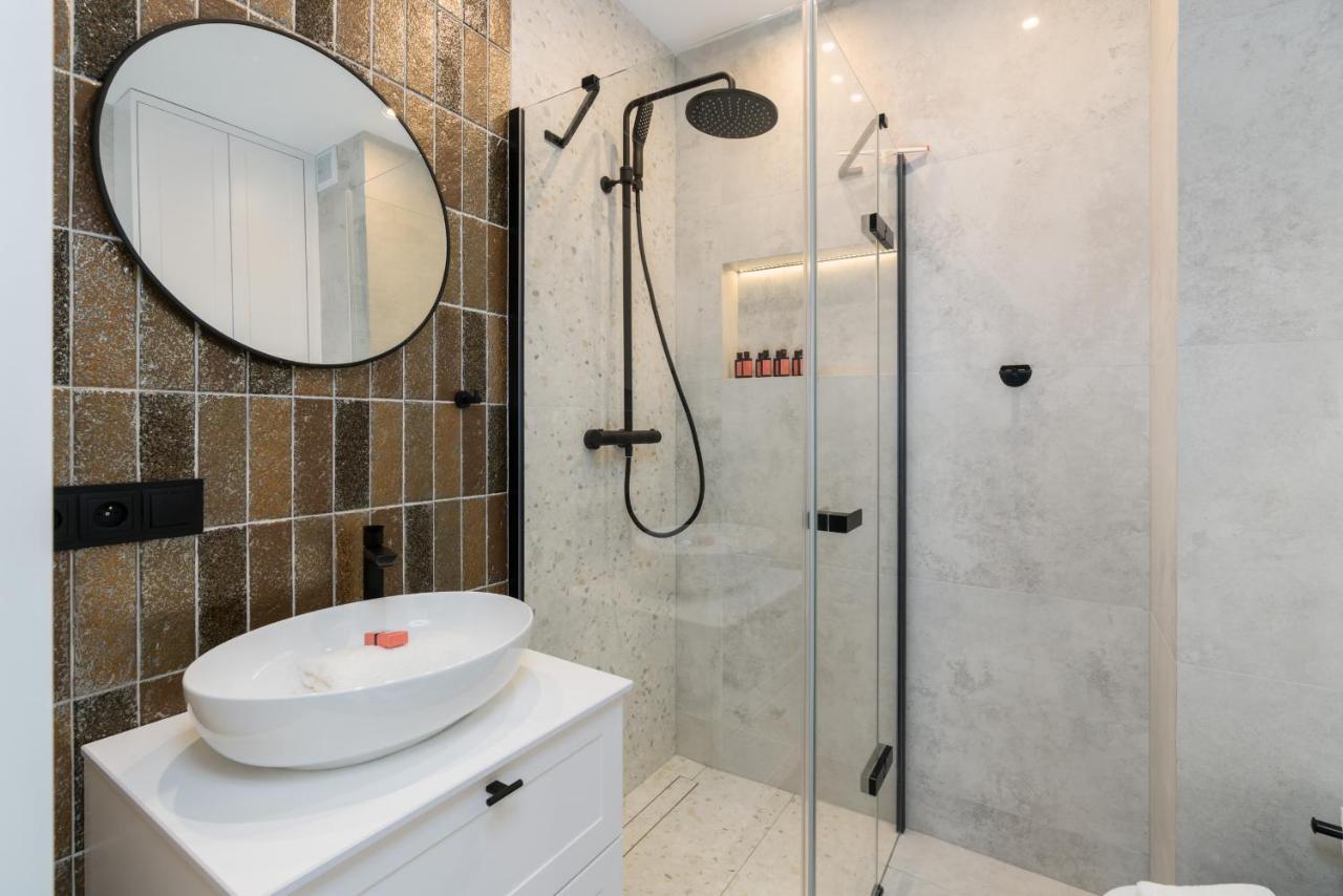 Niedzialkowskiego 25 Stary Browar Center By Renters Prestige * Poznań