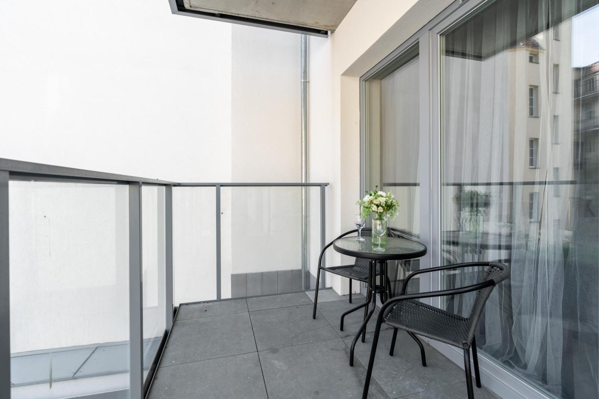 Niedzialkowskiego 25 Stary Browar Center By Renters Prestige * Poznań